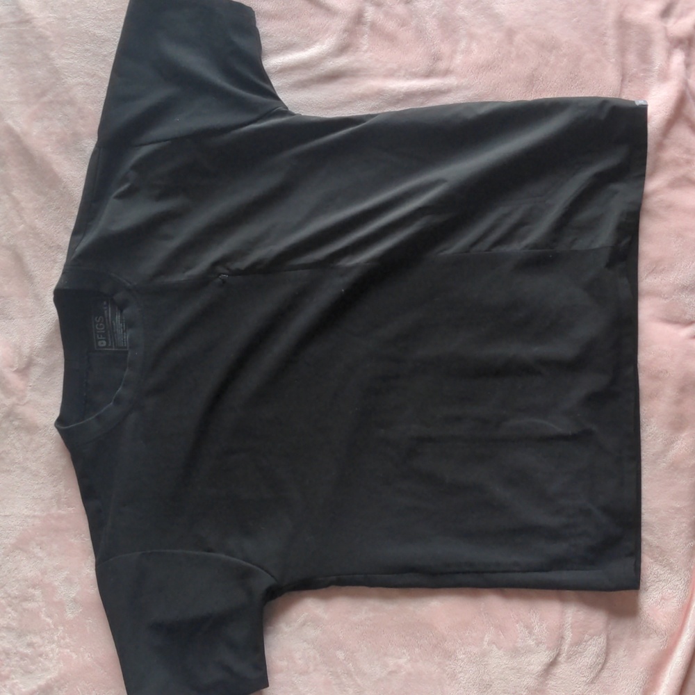 Black Kadoma - Crew Scrub Top